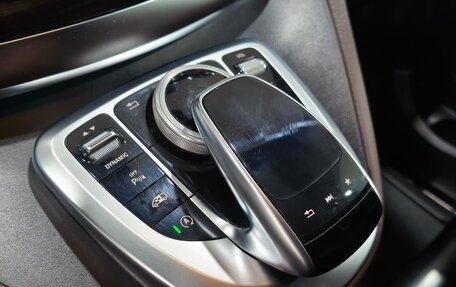 Mercedes-Benz V-Класс, 2017 год, 3 890 000 рублей, 22 фотография