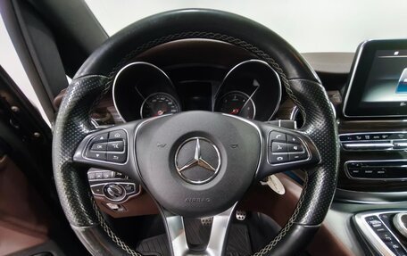 Mercedes-Benz V-Класс, 2017 год, 3 890 000 рублей, 14 фотография