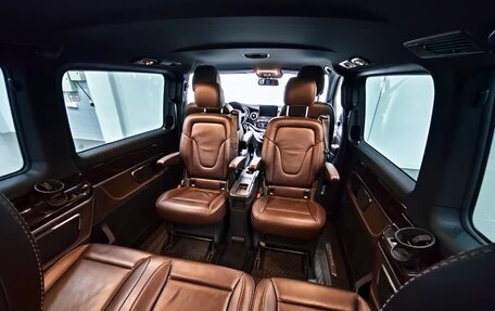 Mercedes-Benz V-Класс, 2017 год, 3 890 000 рублей, 35 фотография