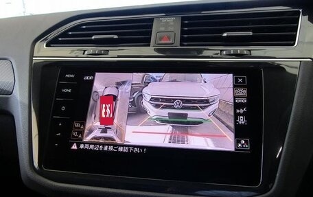 Volkswagen Tiguan II, 2022 год, 1 950 000 рублей, 21 фотография