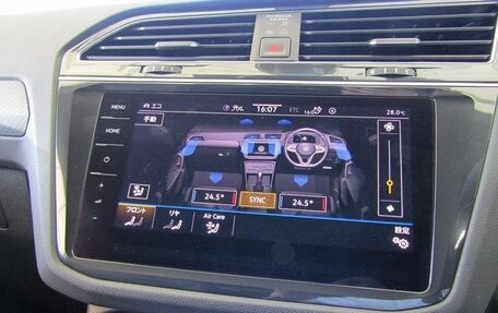 Volkswagen Tiguan II, 2022 год, 1 950 000 рублей, 23 фотография