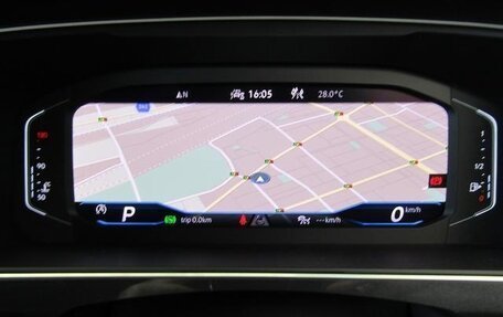 Volkswagen Tiguan II, 2022 год, 1 950 000 рублей, 32 фотография