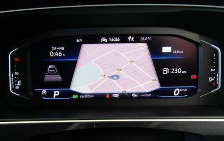 Volkswagen Tiguan II, 2022 год, 1 950 000 рублей, 38 фотография