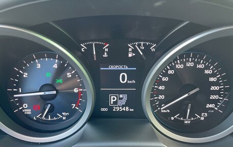 Toyota Land Cruiser 200, 2012 год, 9 000 000 рублей, 28 фотография