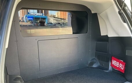 Toyota Land Cruiser 200, 2012 год, 9 000 000 рублей, 23 фотография