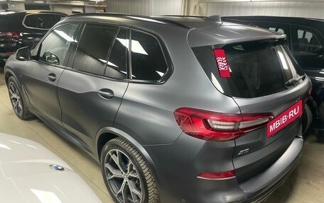 BMW X5, 2018 год, 7 372 421 рублей, 2 фотография