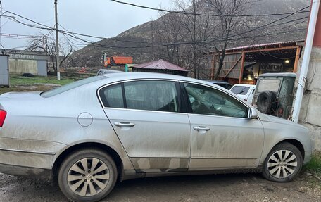 Volkswagen Passat B6, 2007 год, 579 000 рублей, 4 фотография