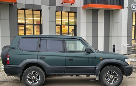 Toyota Land Cruiser Prado 90 рестайлинг, 1999 год, 575 000 рублей, 3 фотография