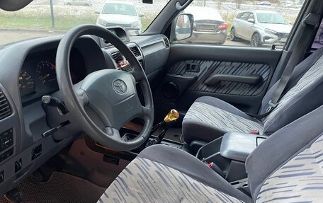 Toyota Land Cruiser Prado 90 рестайлинг, 1999 год, 575 000 рублей, 11 фотография