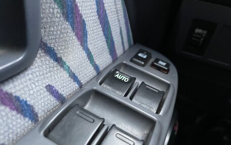 Toyota Land Cruiser Prado 90 рестайлинг, 1999 год, 575 000 рублей, 15 фотография