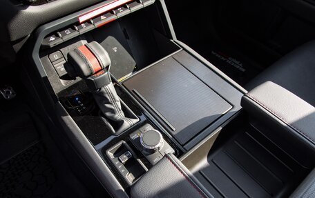 Toyota Sequoia, 2025 год, 14 450 000 рублей, 23 фотография