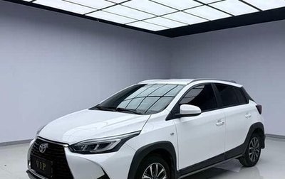 Toyota Yaris XP150 рестайлинг, 2022 год, 1 210 000 рублей, 1 фотография