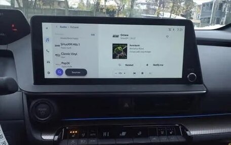 Toyota Prius IV XW50, 2025 год, 4 508 000 рублей, 15 фотография