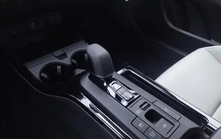 Toyota Prius IV XW50, 2025 год, 4 508 000 рублей, 14 фотография