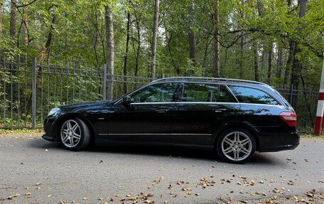 Mercedes-Benz E-Класс, 2011 год, 1 450 000 рублей, 5 фотография