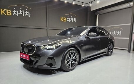 BMW 5 серия, 2024 год, 6 128 123 рублей, 1 фотография