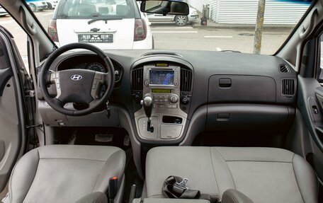 Hyundai Grand Starex Grand Starex I рестайлинг 2, 2011 год, 1 545 000 рублей, 15 фотография