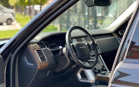 Land Rover Range Rover IV рестайлинг, 2018 год, 7 370 000 рублей, 7 фотография