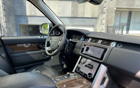 Land Rover Range Rover IV рестайлинг, 2018 год, 7 370 000 рублей, 10 фотография