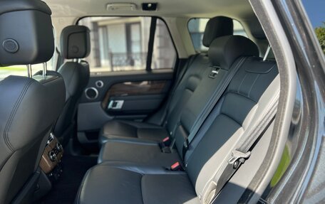 Land Rover Range Rover IV рестайлинг, 2018 год, 7 370 000 рублей, 11 фотография