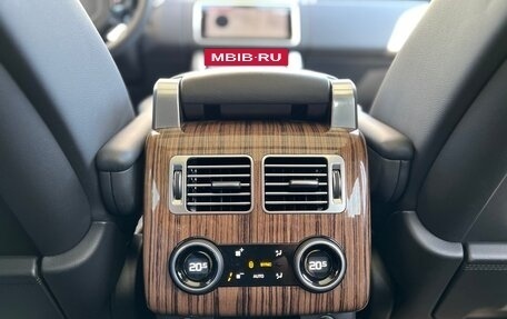 Land Rover Range Rover IV рестайлинг, 2018 год, 7 370 000 рублей, 13 фотография