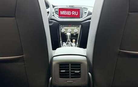 Volkswagen T-Roc I, 2022 год, 1 360 000 рублей, 11 фотография