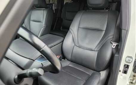 Toyota Land Cruiser, 2023 год, 12 600 000 рублей, 21 фотография