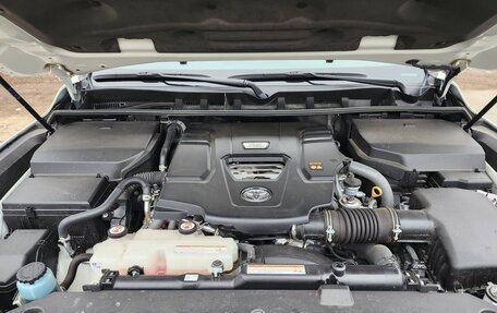 Toyota Land Cruiser, 2023 год, 12 600 000 рублей, 30 фотография