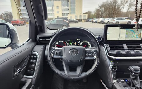 Toyota Land Cruiser, 2023 год, 12 600 000 рублей, 27 фотография