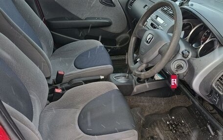 Honda Fit III, 2003 год, 250 000 рублей, 8 фотография