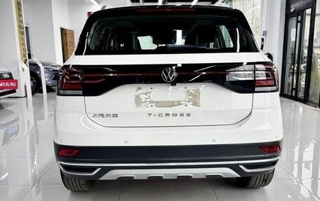 Volkswagen T-Cross I, 2022 год, 1 190 000 рублей, 5 фотография