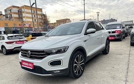 Volkswagen T-Roc I, 2022 год, 1 310 000 рублей, 1 фотография