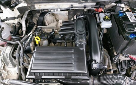 Volkswagen Tiguan II, 2018 год, 1 689 000 рублей, 17 фотография