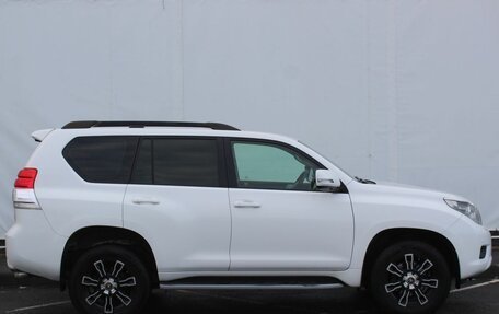 Toyota Land Cruiser Prado 150 рестайлинг 2, 2011 год, 2 599 000 рублей, 4 фотография