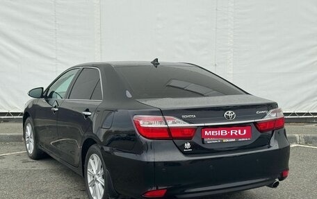 Toyota Camry, 2016 год, 1 749 000 рублей, 7 фотография