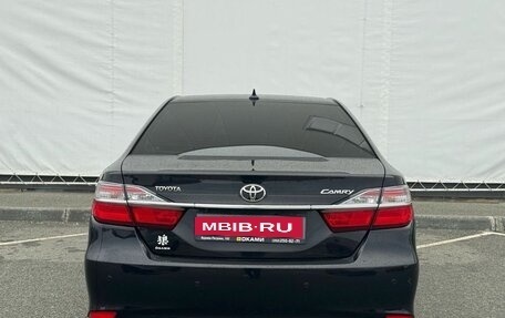 Toyota Camry, 2016 год, 1 749 000 рублей, 6 фотография