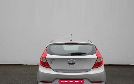 Hyundai Solaris II рестайлинг, 2015 год, 969 000 рублей, 6 фотография