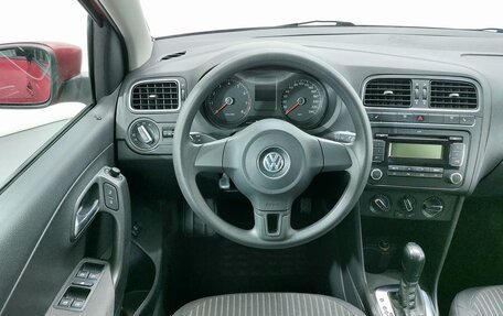 Volkswagen Polo VI (EU Market), 2011 год, 829 000 рублей, 11 фотография