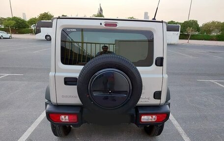 Suzuki Jimny, 2023 год, 2 850 000 рублей, 6 фотография