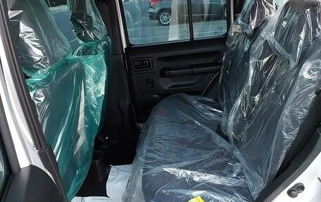 Suzuki Jimny, 2023 год, 2 850 000 рублей, 15 фотография