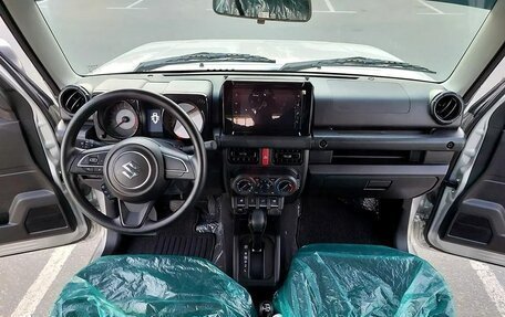 Suzuki Jimny, 2023 год, 2 850 000 рублей, 12 фотография