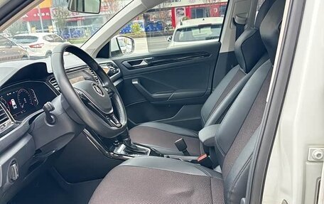 Volkswagen T-Roc I, 2022 год, 1 310 000 рублей, 8 фотография