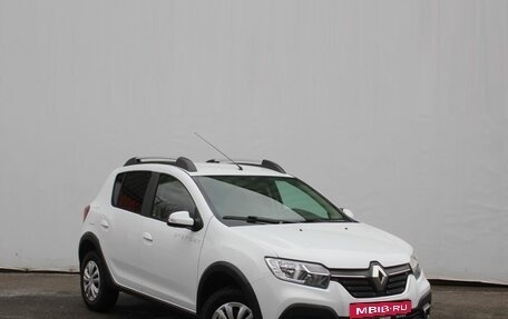 Renault Sandero II рестайлинг, 2018 год, 1 059 000 рублей, 3 фотография