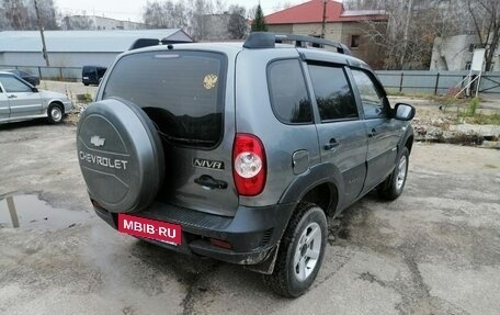 Chevrolet Niva I рестайлинг, 2011 год, 457 000 рублей, 6 фотография