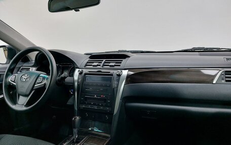 Toyota Camry, 2015 год, 2 290 000 рублей, 12 фотография