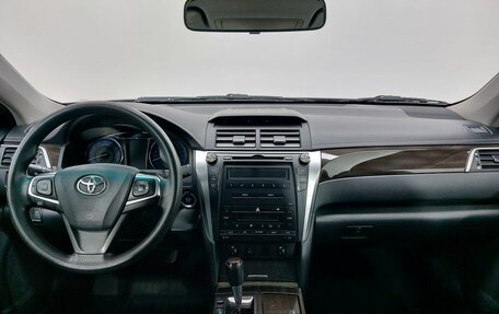 Toyota Camry, 2015 год, 2 290 000 рублей, 11 фотография