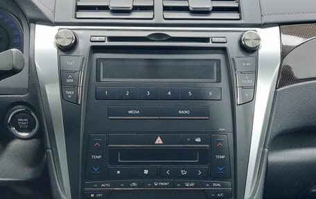 Toyota Camry, 2015 год, 2 290 000 рублей, 13 фотография