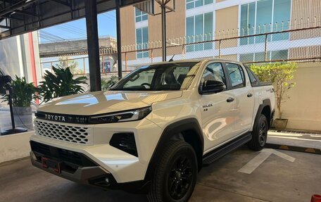 Toyota Hilux, 2025 год, 6 300 000 рублей, 1 фотография