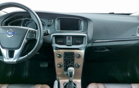 Volvo V40 Cross Country I, 2015 год, 1 849 000 рублей, 12 фотография