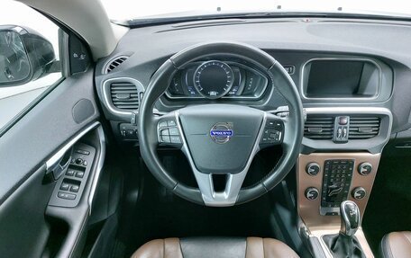 Volvo V40 Cross Country I, 2015 год, 1 849 000 рублей, 11 фотография